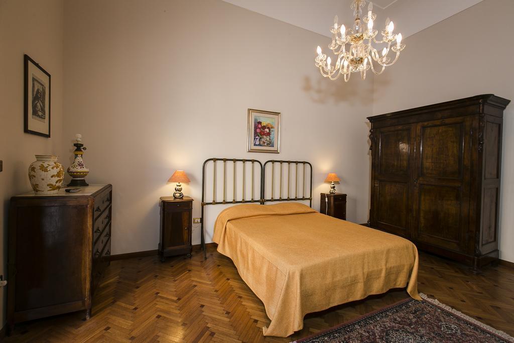 Hotel La Casa Della Zia Armenia Marsala Pokój zdjęcie